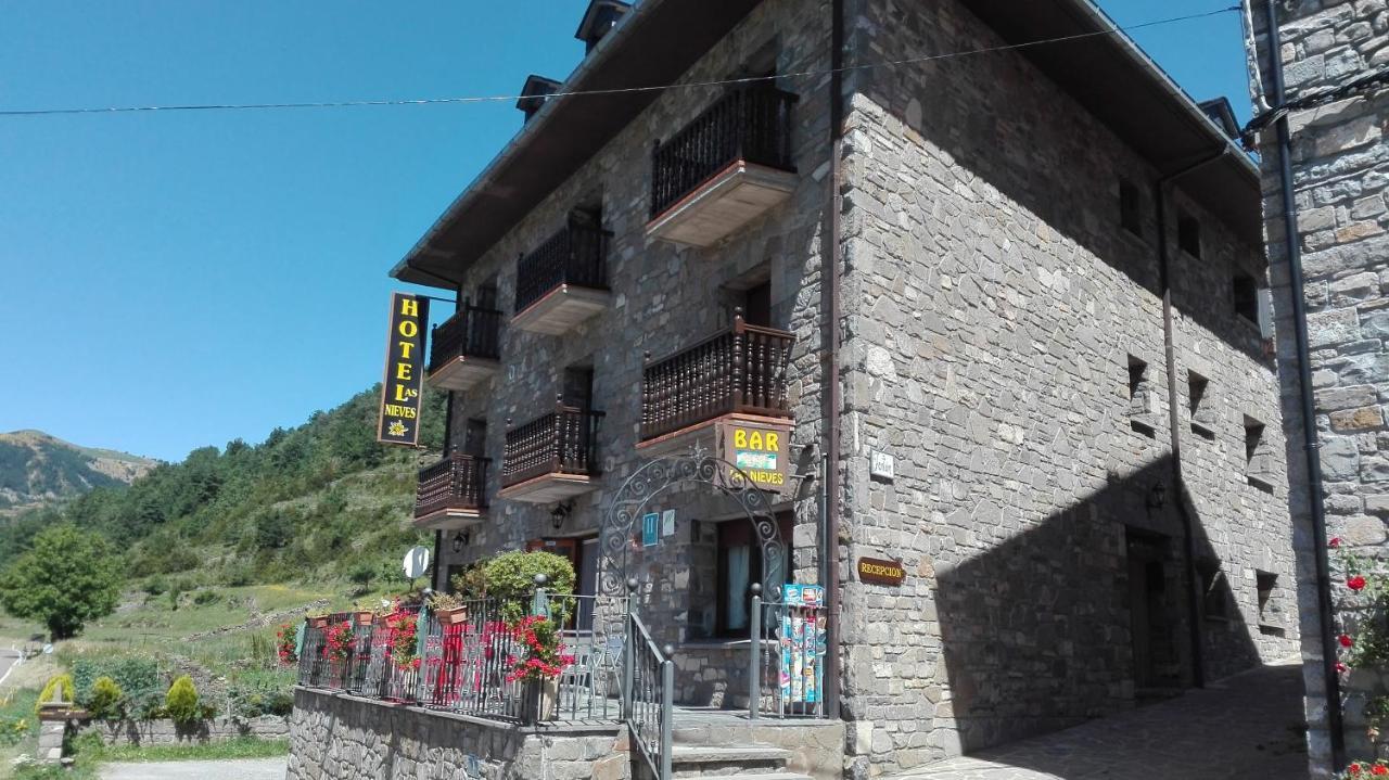 Hotel Las Nieves Linás de Broto エクステリア 写真
